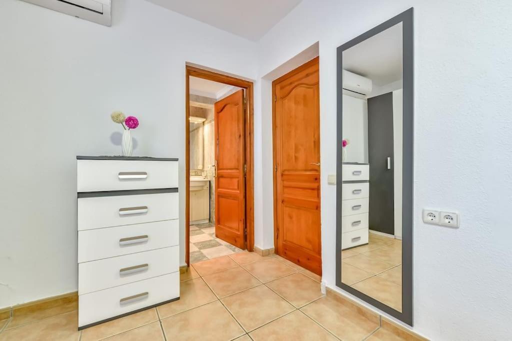 Villas Guzman - Mouna Calpe Exteriör bild